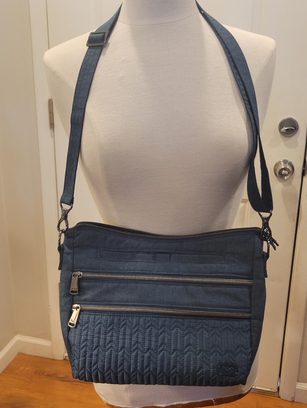 🌃EUC~ LUG QUILTED SHOULDER BAG